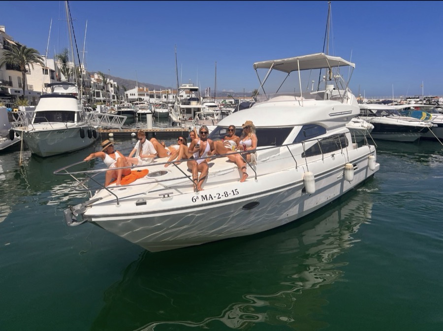 Guests on board Astondoa 40 — private boat charter Marbella