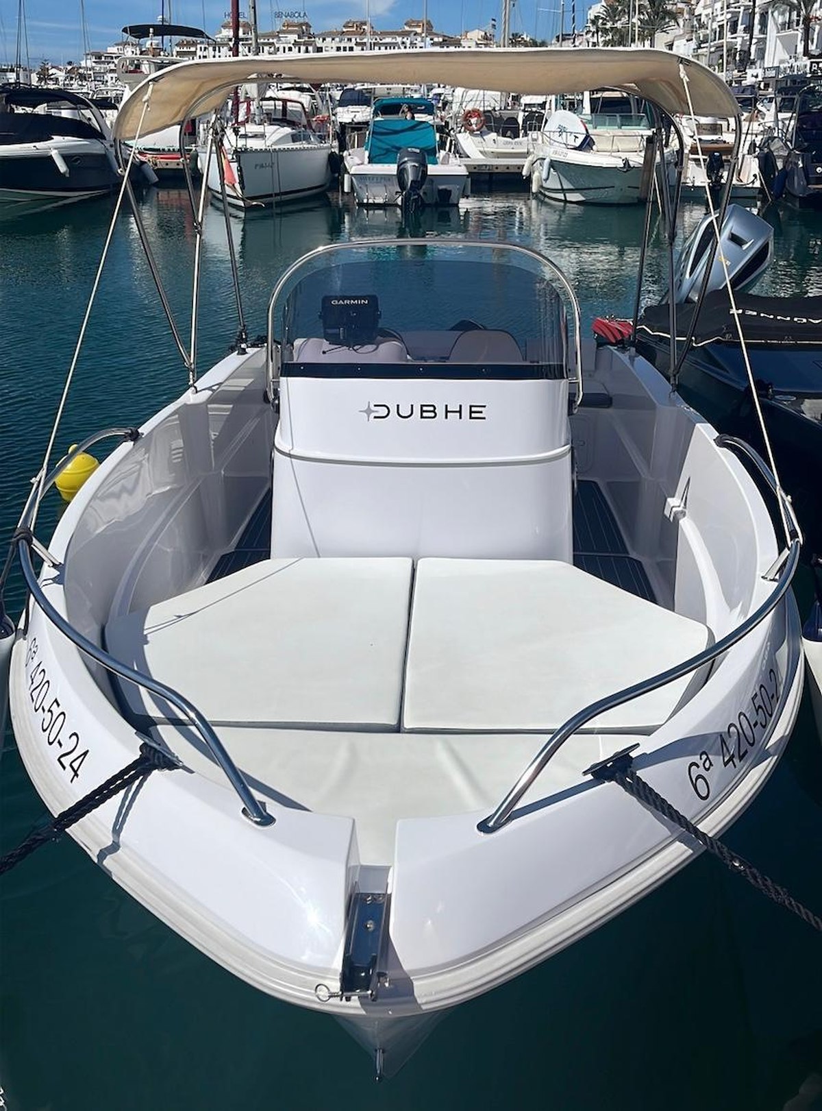 Dubhe bow-on view at Puerto Banús marina