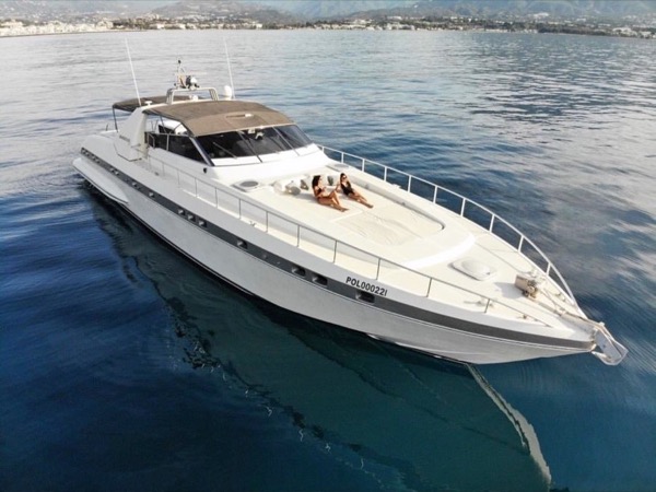 Mangusta 80 profile — luxury private yacht Marbella