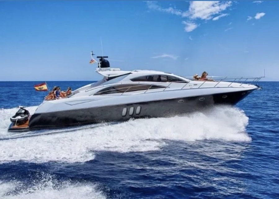 Sunseeker Predator 72 — Marbella charter